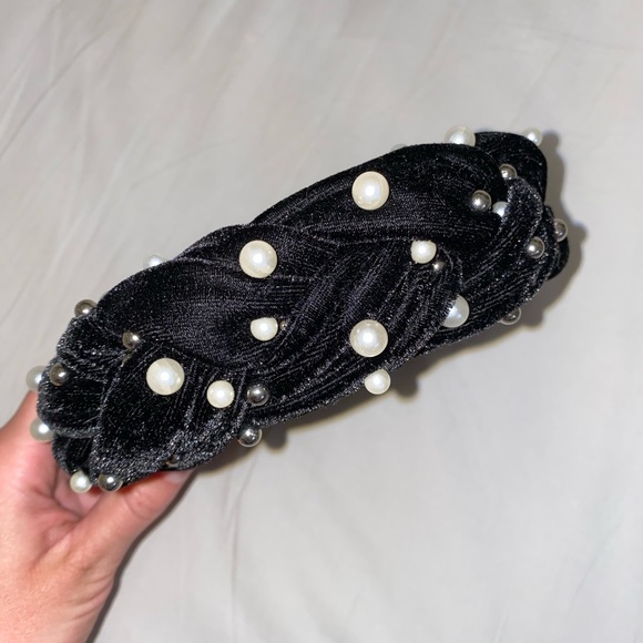 Luxy Hair Headband// FREE (with purchase) - Picture 2 of 2